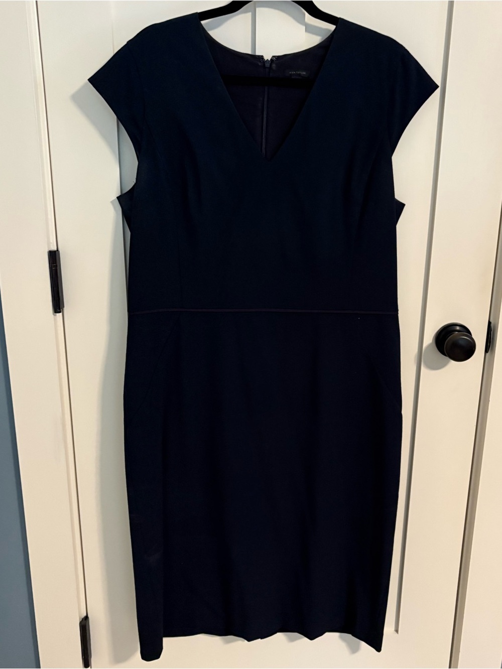 Ann Taylor Navy V-Neck Cap Sleeve Midi Dress